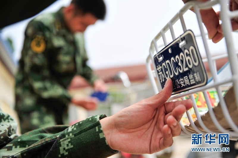 �����(l��i)��늄�(d��ng)܇(ch��)��u�ɞ��S����l(xi��ng)�������Ҫ��ͨ���ߣ����c��ͬ�r(sh��)늄�(d��ng)܇(ch��)�I�`�����r(sh��)���l(f��)�������K�B�Ƹ��M�܅^(q��)�����ֲ��ö��S�a���g(sh��)����ȫ�^(q��)�s30�f(w��n)�v늄�(d��ng)܇(ch��)�k���F(xi��n)���������C��,�����늄�(d��ng)܇(ch��)���I��?j��ng)����ʡ��D��5��4�գ��M�ܹ���߅�����(du��)���^߅���ɳ����������M(f��i)������b�y(t��ng)һ܇(ch��)�ƺ͡����S�a���������A�W(w��ng)�l(f��) ��С����